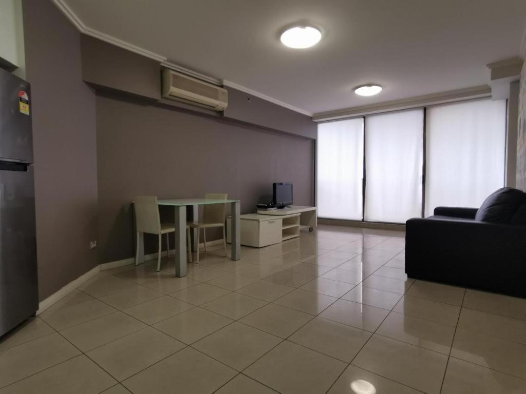 1bed 1bath Apartment *